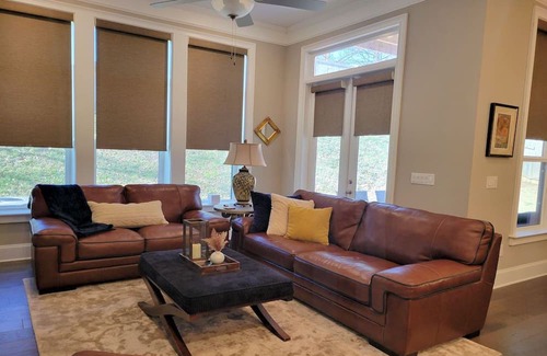Woodstock House | Welcoming Home Near Downtown Woodstock with Pool & Pet Access