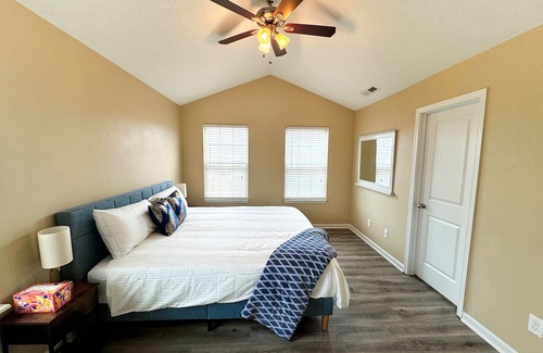 Noblesville House | Inviting 3 BD Home in Noblesville with Kids' Amenities