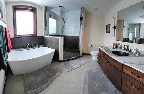 Ithaca House | Tranquil Retreat Near Cornell & Scenic Waterfalls