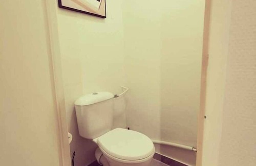 Republique - Tolstoi Apartment | T3 Balcon Villeurbanne -Apartment-Private Bathroom