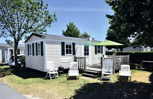 Berny Riviere House | Family-Friendly Mobile Home at La Croix du Vieux Pont