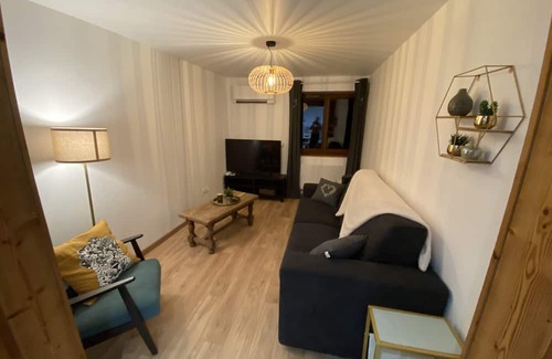 Sixt-Fer-a-Cheval Apartment | Relaxing Appartement Le Clos Fleuri 1 in Sixt Fer-à-cheval
