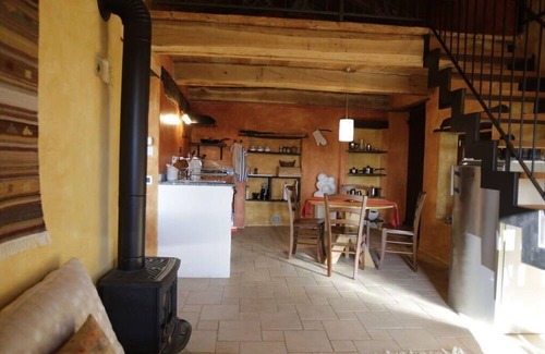 Lovera Apartment | Cozy Holiday Home Cascina Lovera with Family-Friendly Perks