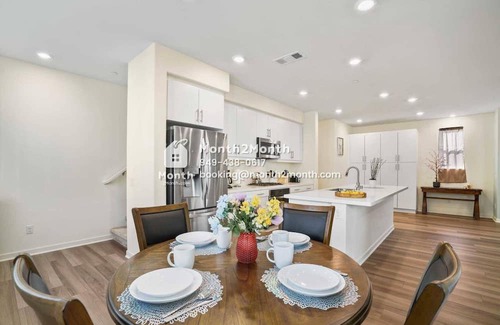 Chino House | Discover The Palace on Traveller: Pet-Friendly Retreat