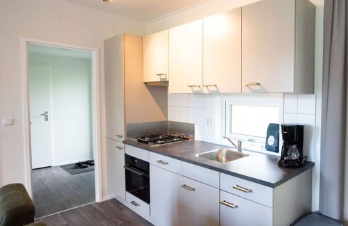 Zorgvlied Apartment | Cozy Pavilion for 4 with Kitchen and Pet-Friendly Options