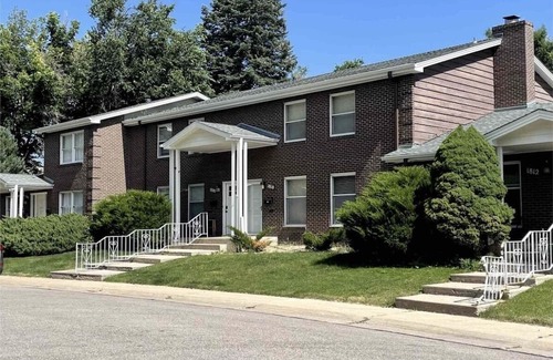 Greeley House | Updated Townhome Near UNC and NCMC - 10/10 Guest Rated