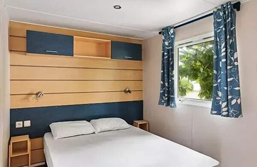 La Boissiere-de-Montaigu House | Comfortable 3-Room Mobile Home at Camping Heart of Vendée