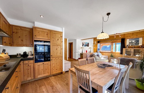 Le Chable Apartment | Curala Residence: Family-Friendly Stay in the Swiss Alps