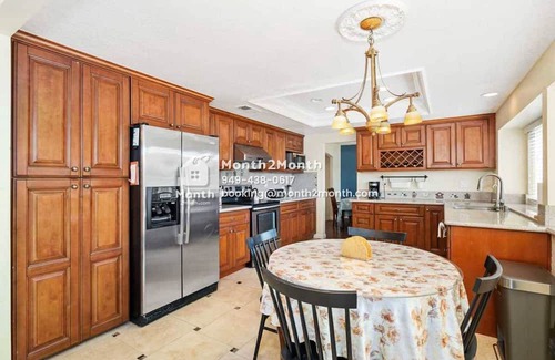 Rancho Penasquitos House | Tranquil Getaway: Pet-Friendly Retreat on Bruyere Ct