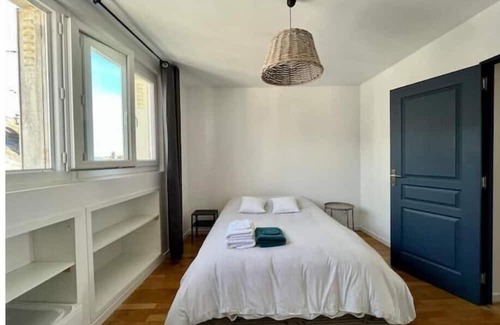 Beaugency Apartment | Discover Good Idea! with Spa, Breakfast & Family-Friendly Perks