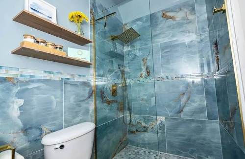 Northeast Virginia Beach House | Affordable Stay at Chic's Beach: Family-Friendly Fun