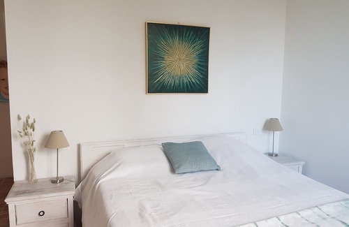 Tourrettes-sur-Loup House | Family Retreat Between Ocean and Mountains Awaits You