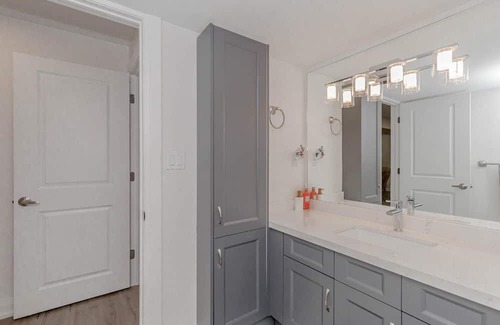 Oakville Apartment | Luxury Apartment in Oakville