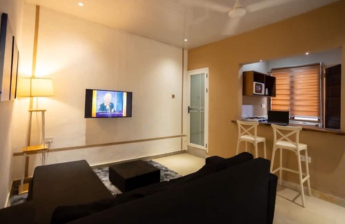 North Legon Apartment | 1 Bedroom Apartment in Accra - Ashomang Estates, 25 Mins from the airport