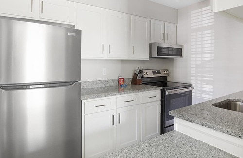 Homewood Apartment | Modern Apartment with Kitchen in Prime Location