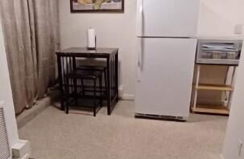 Fairfield Apartment | Comfortable Studio Apartment Near Major Hospitals