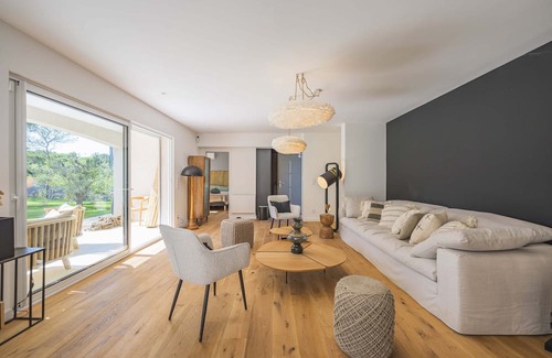 Fuveau House | Idyllic Domaine Near Aix-en-Provence with Pool and Paddle