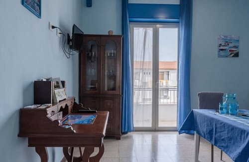 Porto Empedocle Apartment | Seaside Retreat 'Nautilus' with Wi-Fi and Pet-Friendly Perks