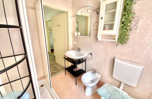 Marina di Castagneto Carducci House | Relax at Appartamento 2 - Villa Lidia with Private Pool