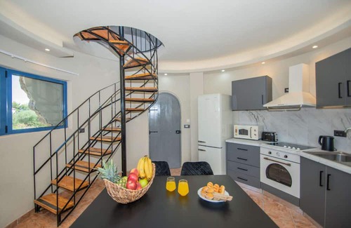 Argassi Villa | Discover Ilision Acqua Tower: Family-Friendly Oasis