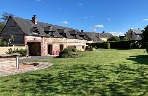 Ganzeville House | Discover a Spacious Home for 12 Near Normandy Beaches