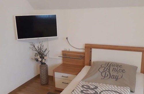 Pappenheim Apartment | Scenic Apartment with Breathtaking Sea View & Family Amenities