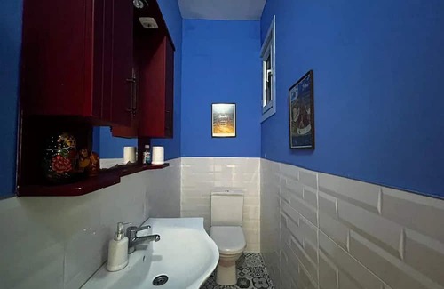 Rasimpasa House | Stylish 2-Bedroom House in Historic Building, Family-Friendly