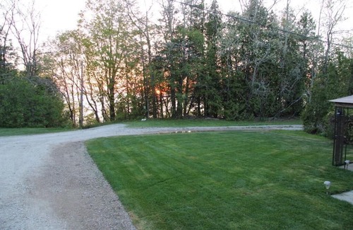 Port Albert Cottage | Relaxing Three-Bedroom Cottage in Port Albert, Goderich Area