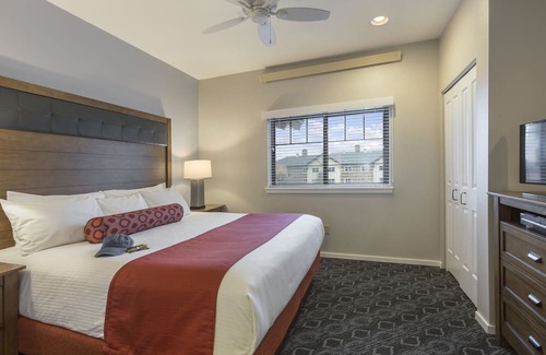 West Yellowstone Condo | Cozy 2-Bedroom Condo in Yellowstone with WiFi & Fitness