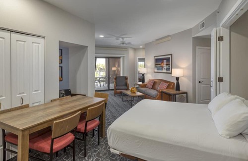 West Yellowstone Condo | Cozy 2-Bedroom Condo in Yellowstone with WiFi & Fitness