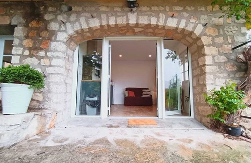 Lodeve Apartment | Serene Apartment with Garden and Scenic Views Awaiting You