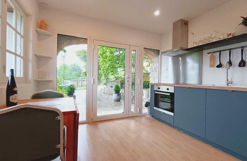 Lodeve Apartment | Serene Apartment with Garden and Scenic Views Awaiting You
