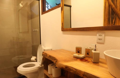 Maromba Cabin | Cozy Retreat in Itatiaia with Hot Tub & Spa Amenities