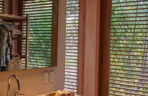 Santa Maria Tonameca Villa | Casa Cuachalala: Design-Forward Beachfront Getaway