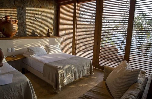 Santa Maria Tonameca Villa | Casa Cuachalala: Design-Forward Beachfront Getaway