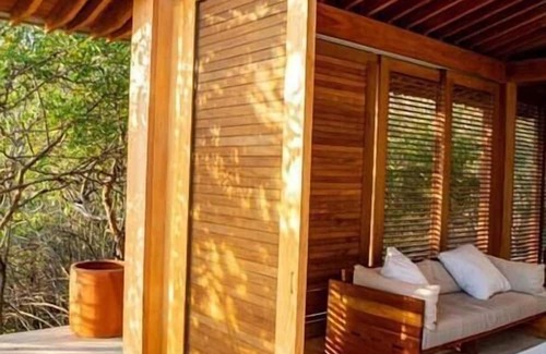 Santa Maria Tonameca Villa | Casa Cuachalala: Design-Forward Beachfront Getaway
