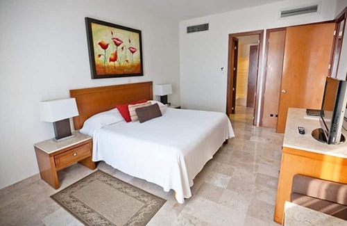 Costa Azul Resort | Inviting 1-Bedroom Suite with Kitchen and Balcony Retreat