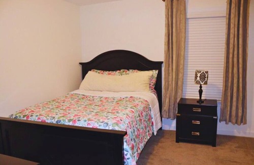 Northeast Raleigh House | Home 15 min from downtown Raleigh, NC. Pool table, 3 min from indoor pool & park