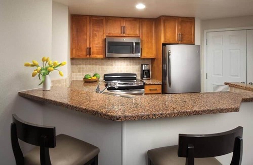 Seal Beach Villa | Family-Friendly Marriott's Shadow Ridge: 2-Bedroom Retreat