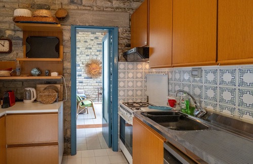 Portovenere Villa | Relax at The View: A.C., Garden, and Family-Friendly Stay