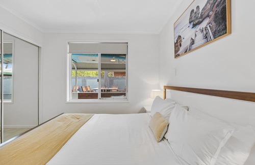 Mudjimba House | Beachside Retreat with Ocean View & Family-Friendly Perks