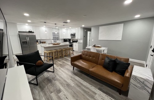 Winter Haven House | Family and Pet-Friendly Getaway with Pool & BBQ