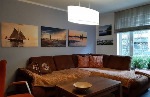 Rostock Apartment | Central Holiday Apartment with Kitchen and Breakfast Included