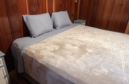 Beulah Cabin | Pet-Friendly Cabin in the Heart of Beulah - Guest Rated 10/10