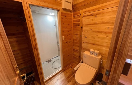 Hara Cottage | Welcoming Log House in Suwagun Nagano with Breakfast