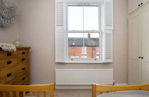 Stony Stratford House | Pet-Friendly Terrace Home in Stony Stratford Awaits You