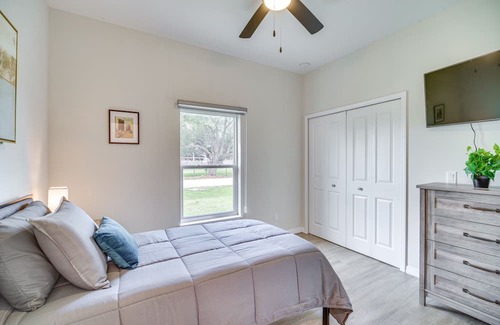 Okeechobee House | Modern Okeechobee Townhome with Pet-Friendly Amenities
