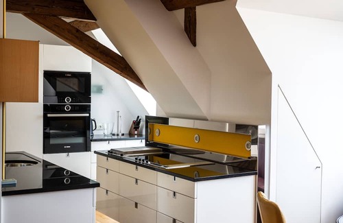 Bregenz Apartment | Delightful Attic Apartment with Lake Views in Bregenz