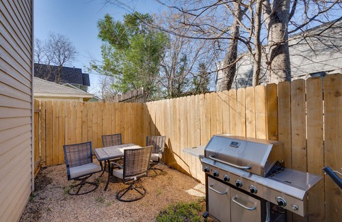 Brentwood Cottage | Pet-Friendly Brentwood Retreat Near Downtown Attractions