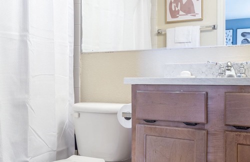 Northeast Colorado Springs Apartment | Stylish Apartment with Kitchen in Prime Location